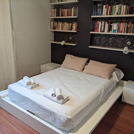Casa Del Doctor Apartment เซบีญา ภายนอก รูปภาพ